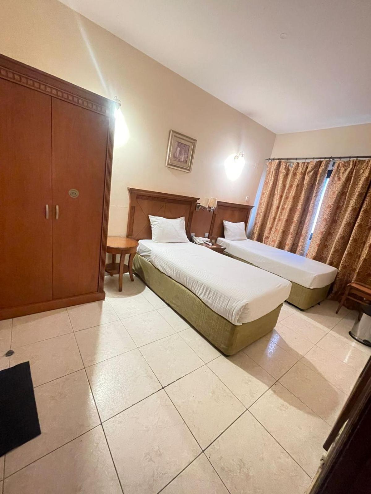 Tara Hotel Llc Dubai Luaran gambar